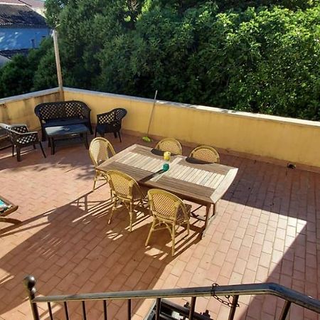 Chambre Avec Terrasse Apartment Sarrians Ngoại thất bức ảnh