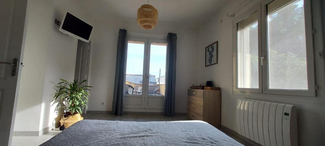 Chambre Avec Terrasse Apartment Sarrians Ngoại thất bức ảnh